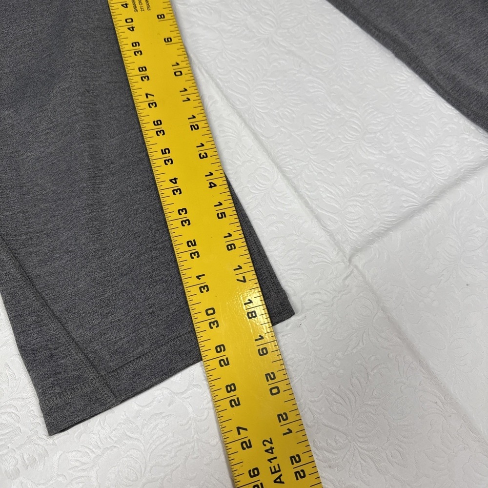 Xersion Move High Rise Capri Leggings Pockets Grey XL Made in Lesotho Athletic - Picture 10 of 10